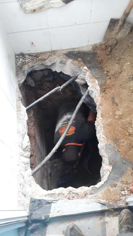 Desentupimento de Esgoto HydroFox Guarulhos